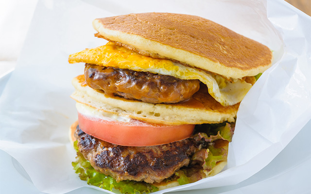 まかない飯　eggs'n things 