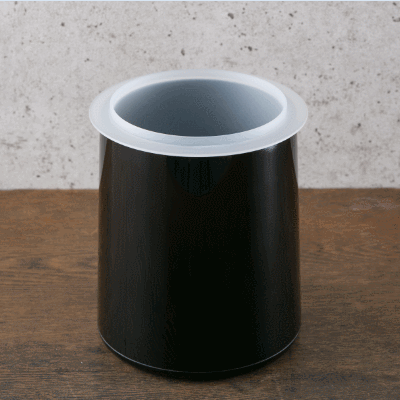 2重のを出し入れしているところ