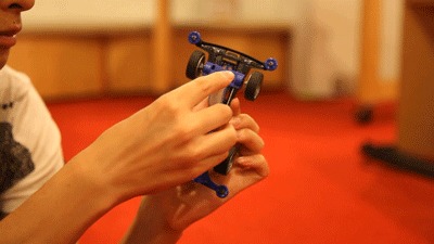 おもちゃにMaBeeeをはめてるところ