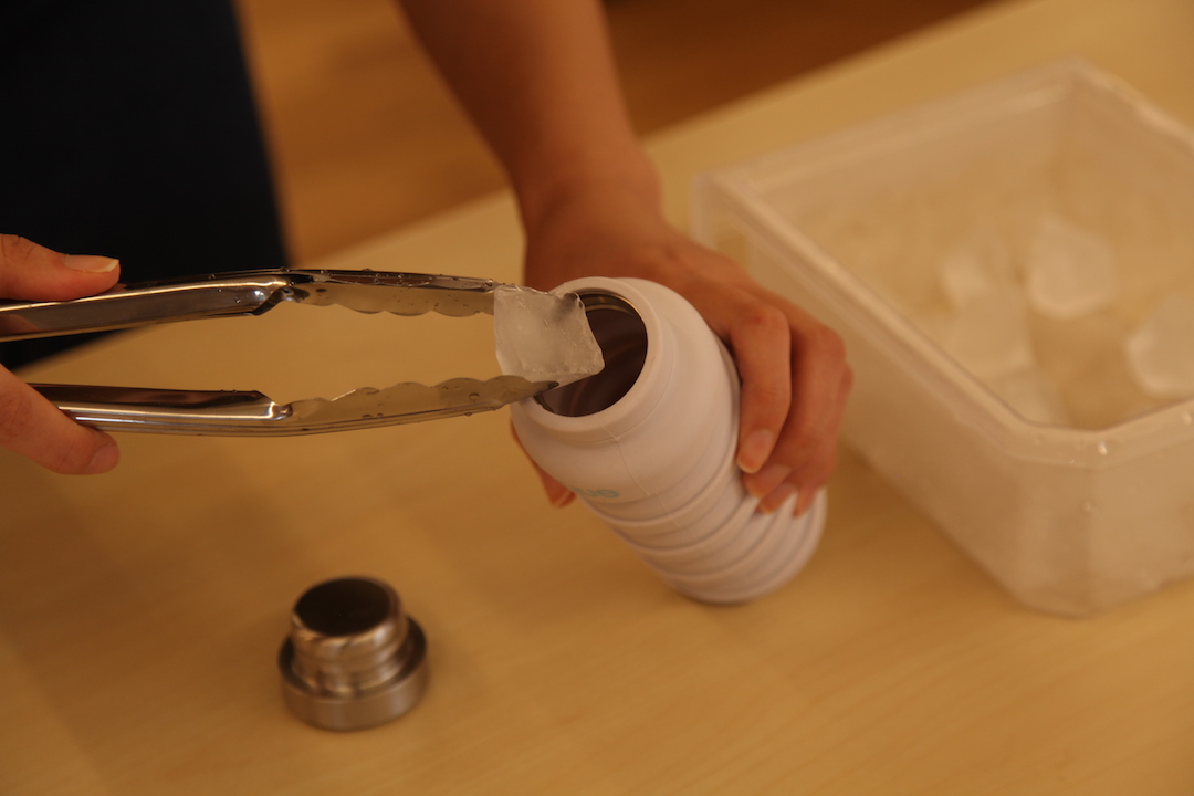 熱々ドリンクor冷えているドリンク