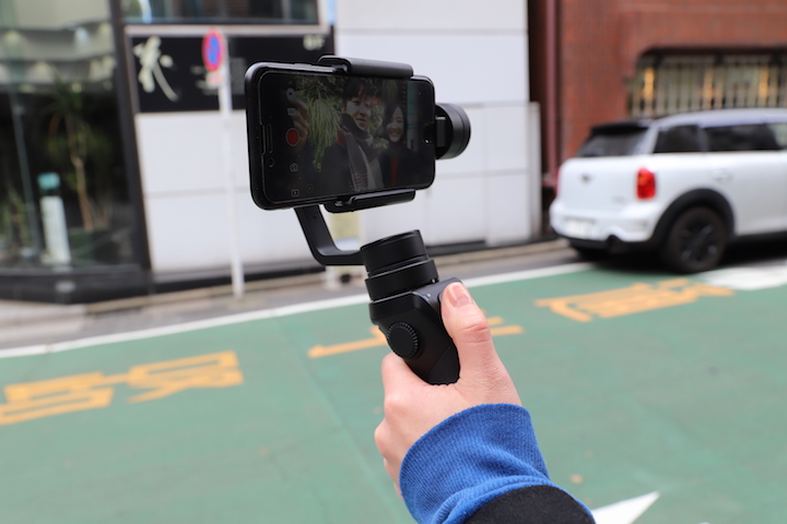 本体の写真、電源入れてある