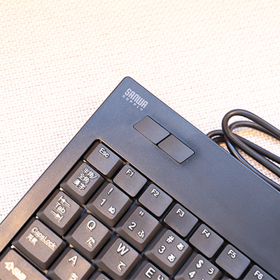 左右にクリックアップ