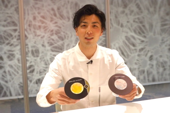ゴア素材とビニール