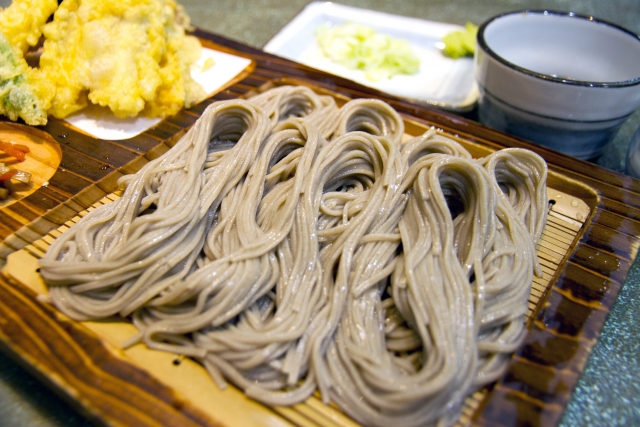 ざるそばセット