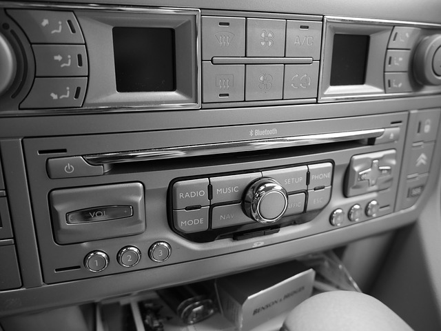 車載のcdプレーヤー
