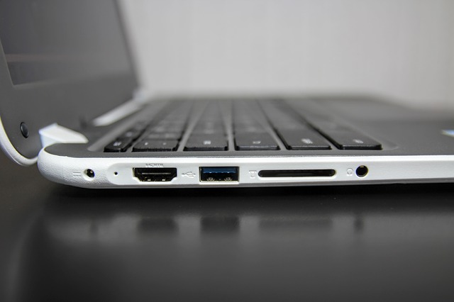 chromebookの接続ポート