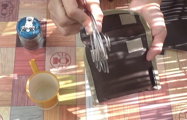 畳んだコーヒーバネット