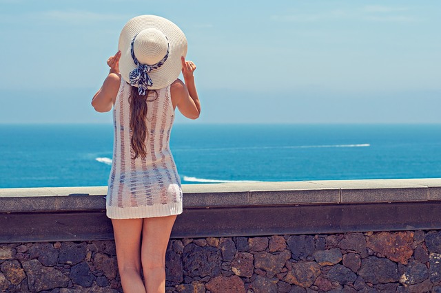 夏の女性