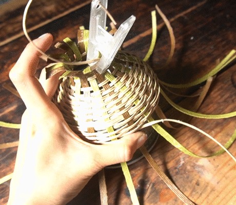 OD缶 カバー作っている最中のGIF