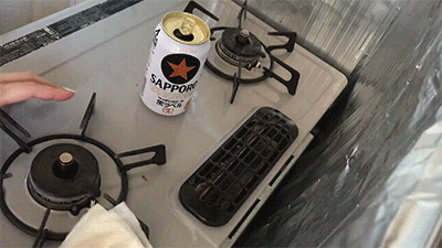 ビールでコンロを掃除2