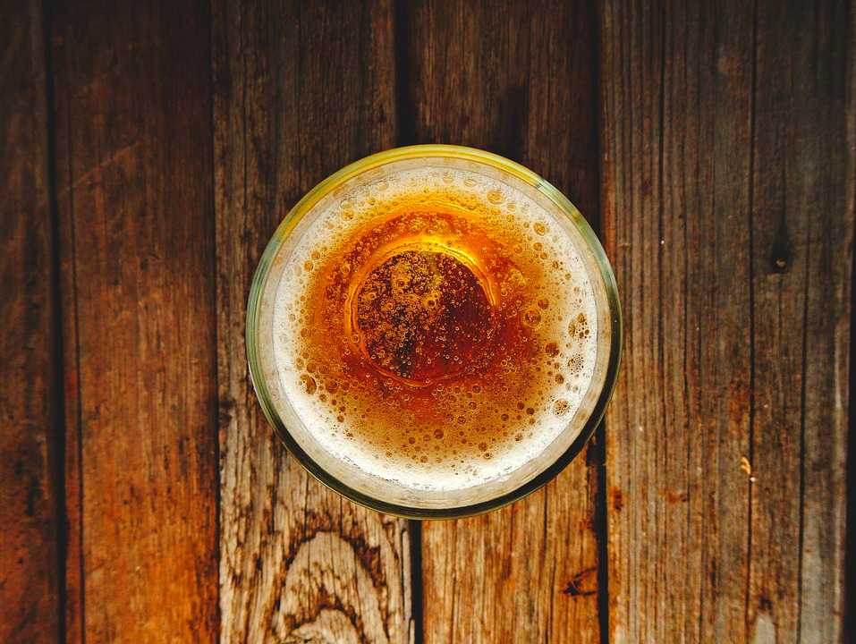 ビールを上から見た写真
