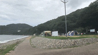 丸山県民サンビーチの海の目の前のサイト