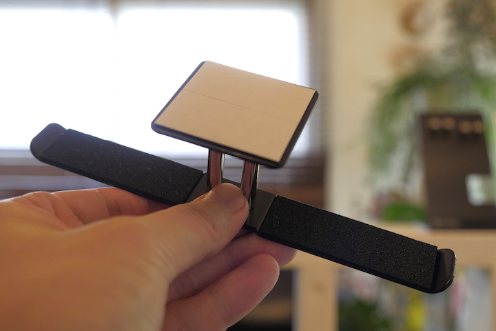 デュアルヘッドホンスタンド 強着式（型番：NB-HSTA05UD ）上部の画像