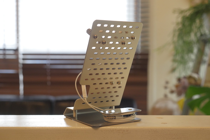 イヤホンスタンド カスタム（型番：NB-ESTA02SCUS）の画像