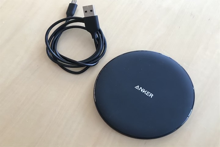 Anker PowerWave 10 Padの画像