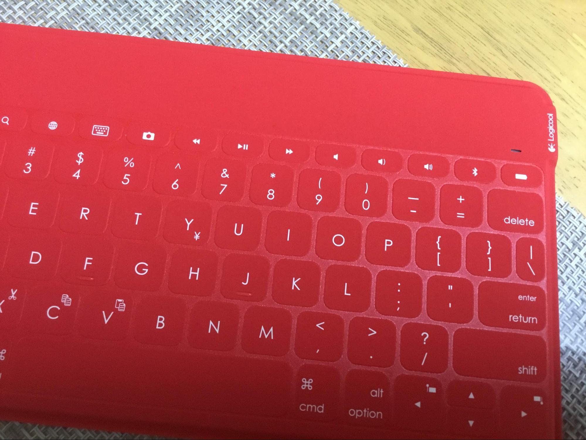 iPad用外付けキーボード