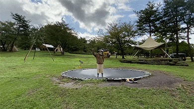 FBI大山のトランポリン