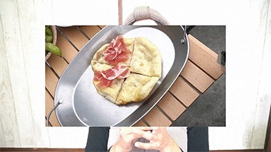 コラビータのEXVオリーブオイルで生ハムピザを作る様子