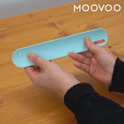 曲げて、輪っかになるwemo