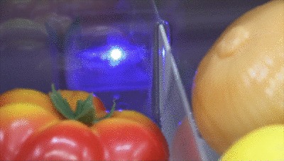 三菱の冷蔵庫「MR-MX50E-W」の野菜室3色LEDのGIF