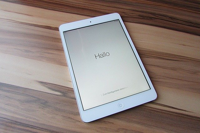 テーブルに置かれたiPad
