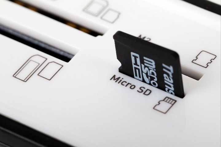 microSDカード