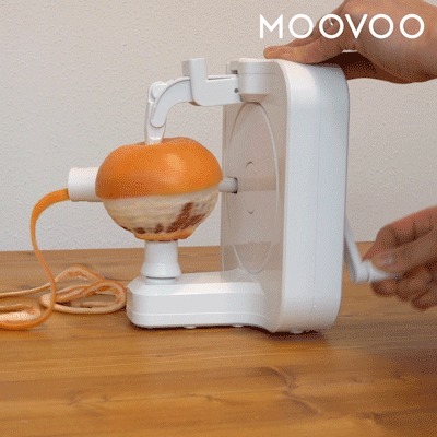 厚くて皮むきが難しい果物も簡単に
