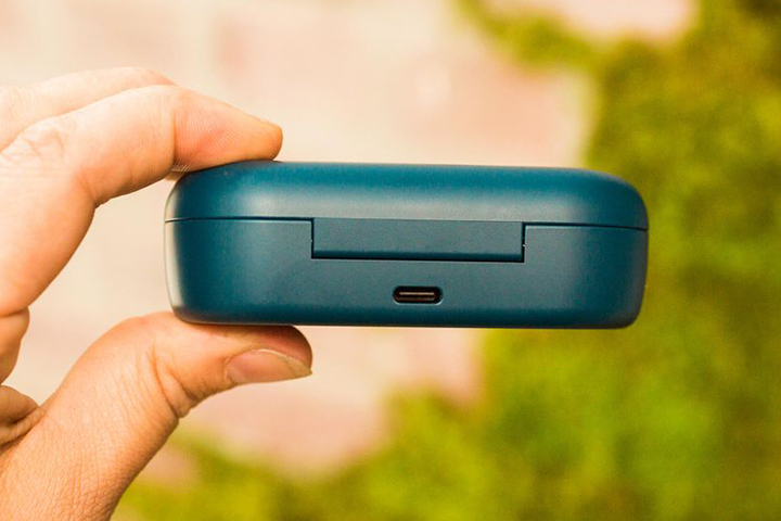 BOSE Earbuds 500の充電ケース