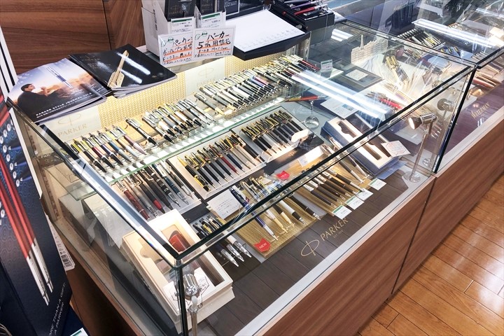 東急ハンズ新宿店万年筆コーナー