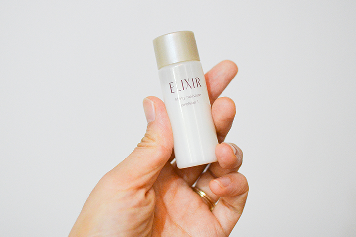 エリクシールシュペリエルの「リフトモイスト  エマルジョン T 18mL」の画像