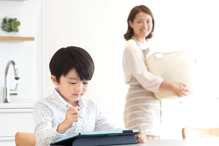 タブレットで学ぶ幼児向け通信教育「スマイルゼミ」|【公式】スマイルゼミのイメージ画像