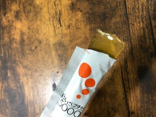 BMペプチド5000マンゴー味の封を切った写真