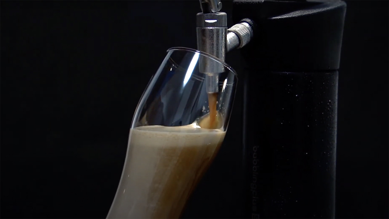 自宅でナイトロビールやナイトロコーヒー！ドリンクの味を変える魔法の ...