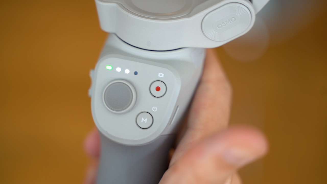 DJIスマホジンバル「OM 4」レビュー、マグネット装着が便利過ぎ