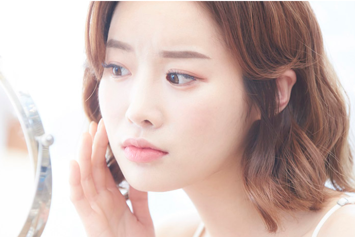 生理前の肌あれやニキビはなぜ起こる?セルフケアのポイントとは|医肌研究所|医師監修の肌ケア情報サイトのイメージ画像