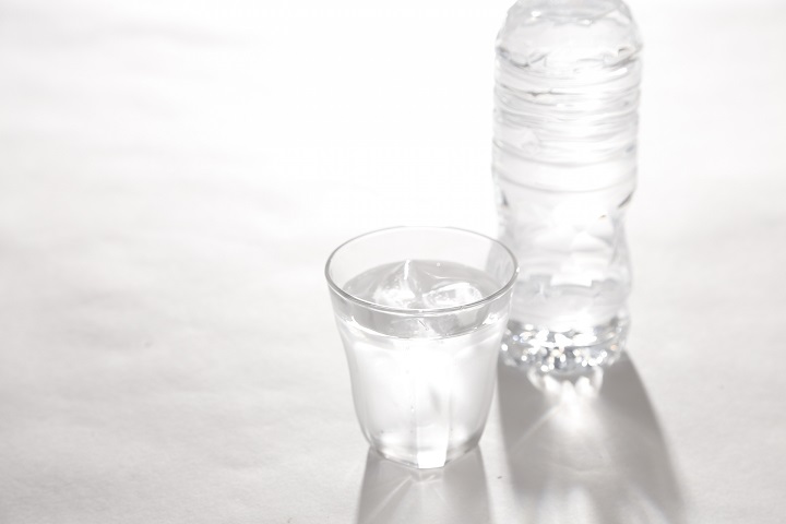 コップにそそがれた水