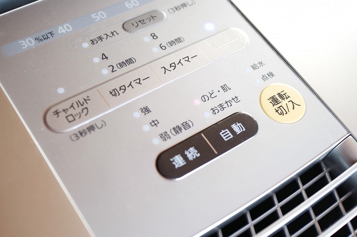 加湿器の操作パネルの写真