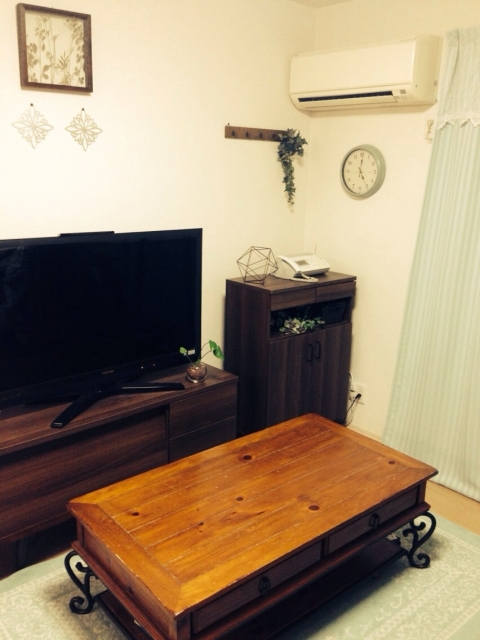 テレビ台のある部屋