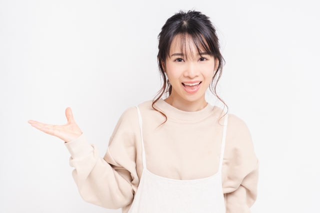 笑顔の女性