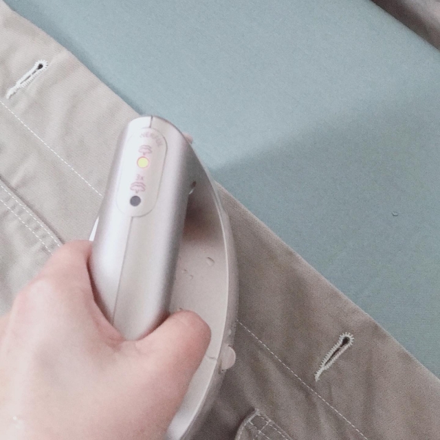 プレスでアイロン