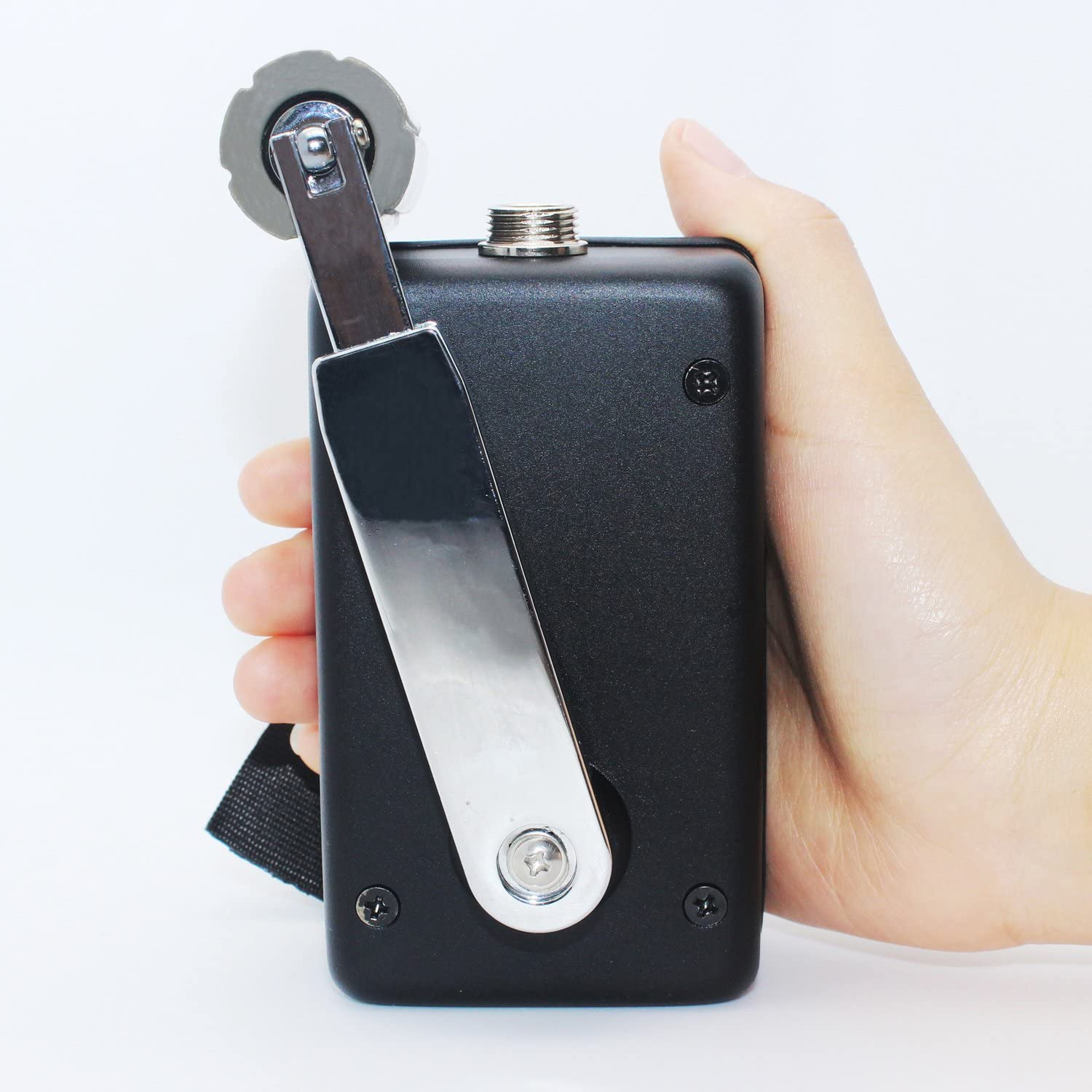 もしものときに活躍 おすすめの手回し充電器の6選