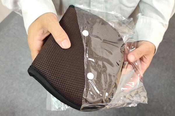 トレードワン(Trade One) 折りたたみ携帯ゲルクッションの専用ビニールポーチ