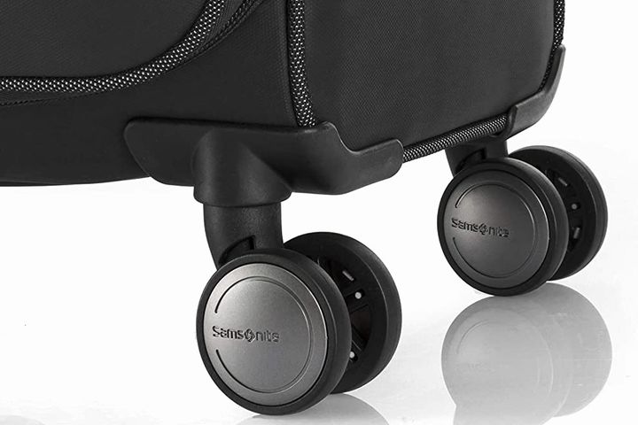 キャスターの画像