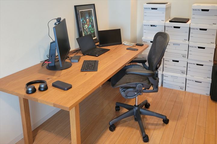 上野さんのデスク環境