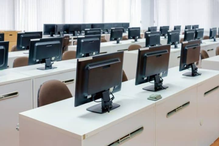 【最新】エクセルの資格を網羅！様々な種類からおすすめまで解説のイメージ画像