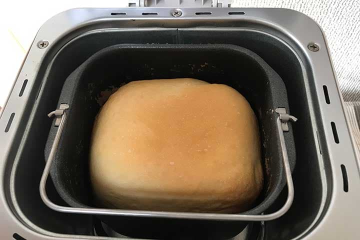 ホームベーカリーで作る食パンレシピ 焼きあがった様子