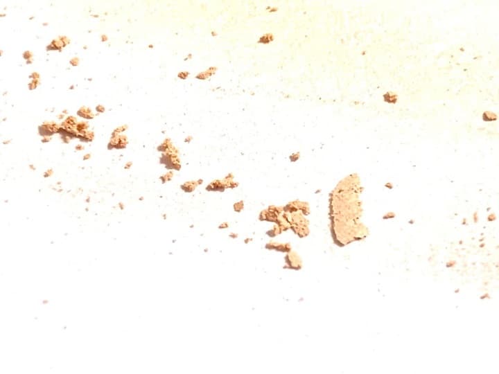 マキアージュ ドラマティックフェイスパウダーのテクスチャー