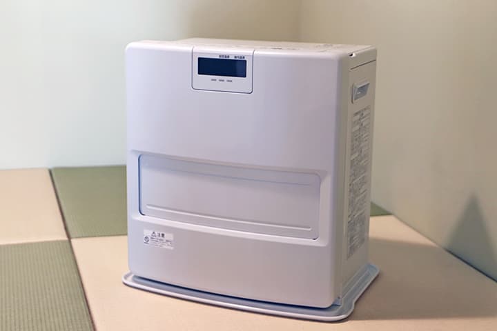 コロナ石油ファンヒーター
