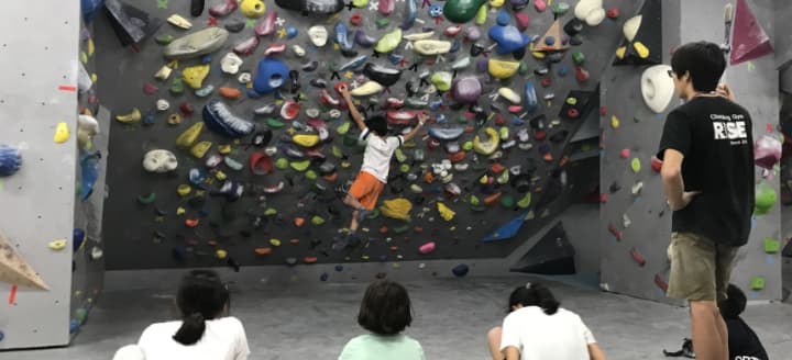 クライミングジム ライズ