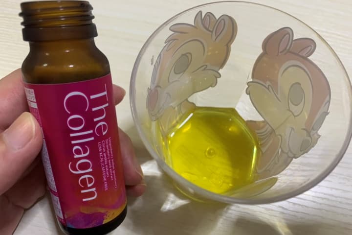 資生堂 ザ・コラーゲン 美容ドリンクの色